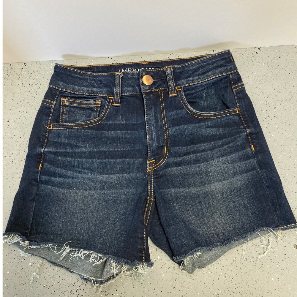 American Eagle Hi-Rise Shortie Dark Wash Raw Hem Denim Shorts Womens Size 2